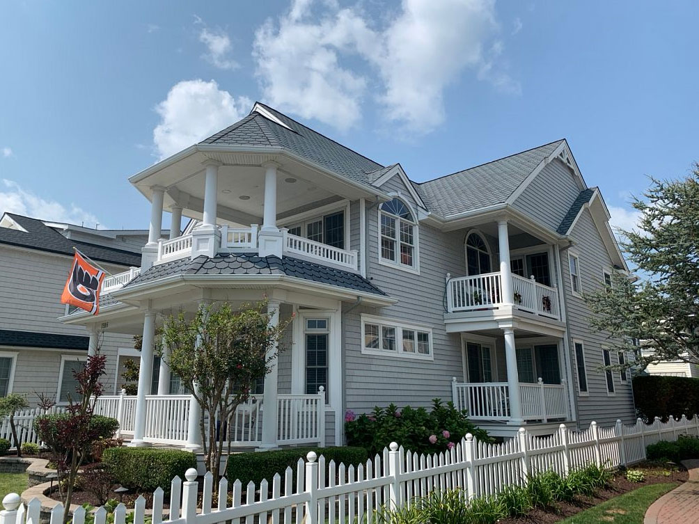 residential-roof-replacement-image Residential Roof Replacement Contractors