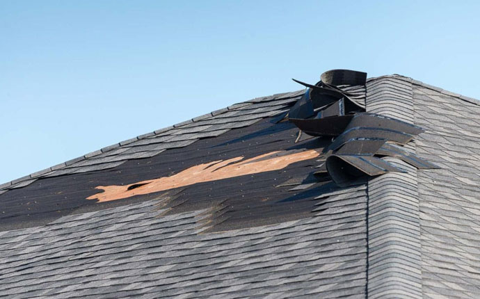emmons-wind-damage-roof-signs Sings your roof has wind damage